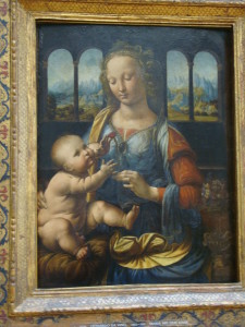 painting of Mary with the Child by DaVinci